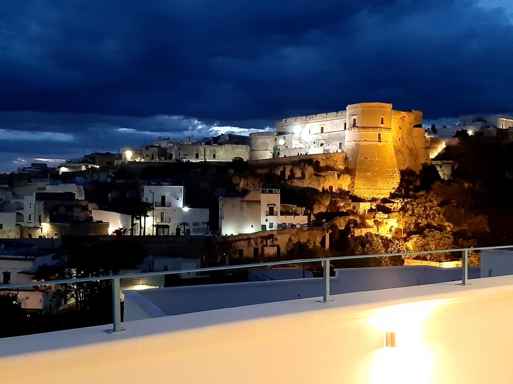 Domus Santi Medici Affittacamere Massafra Εξωτερικό φωτογραφία